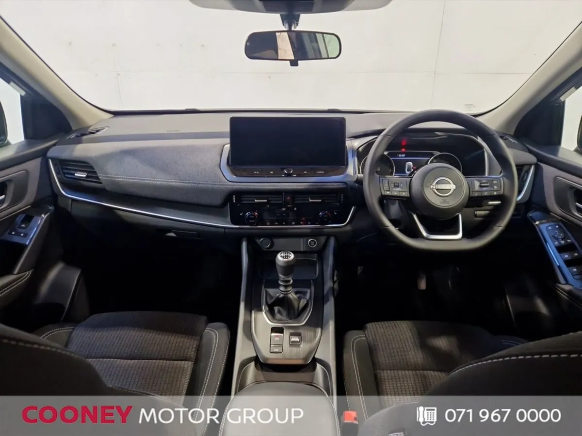 Nissan QASHQAI 1.3 PET Mild Hybrid SV Warm Pack D - Image 2