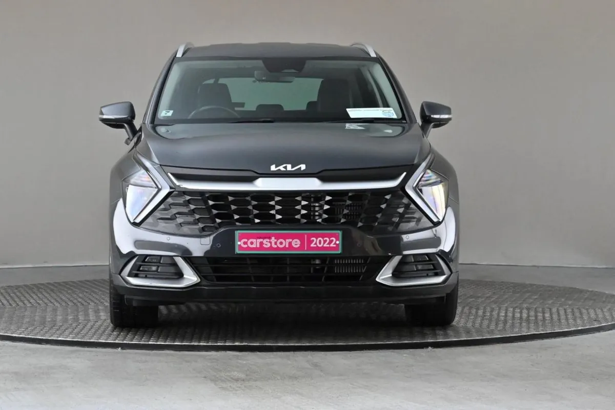 Kia Sportage 1.6 Crdi 6spd 115BHP  carplay androi - Image 2