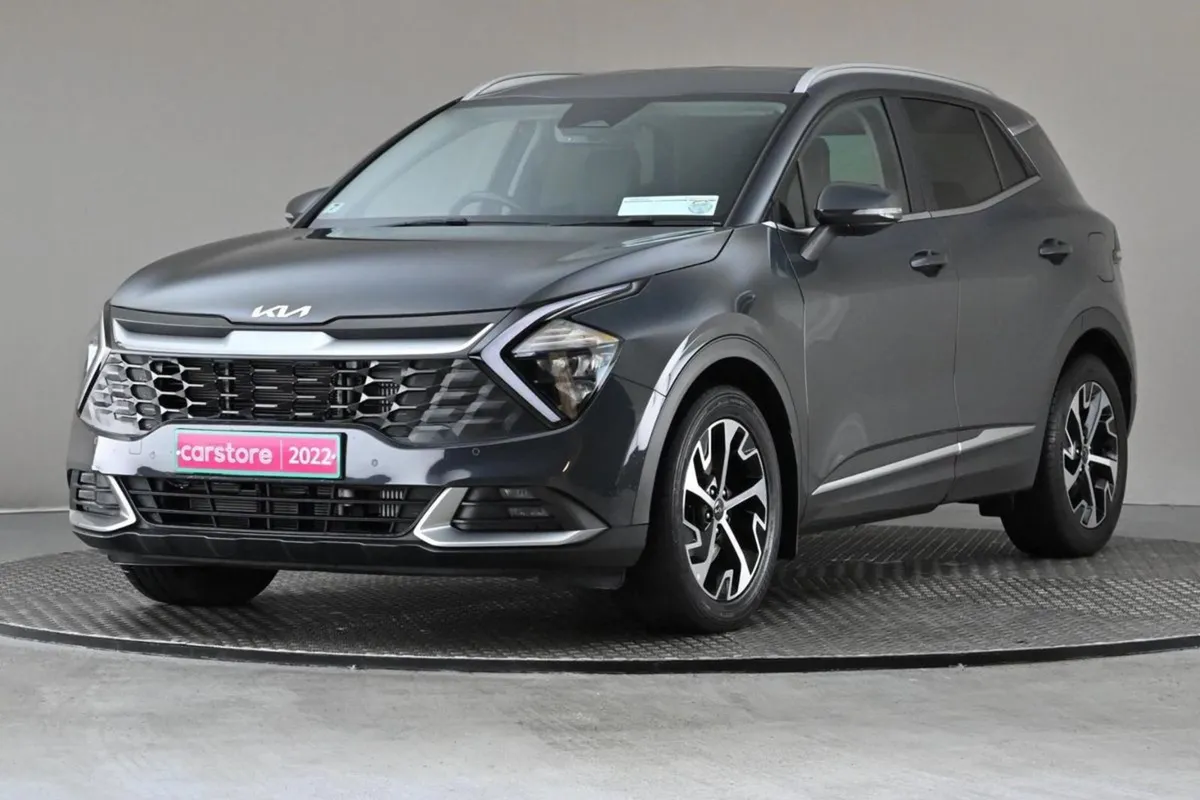 Kia Sportage 1.6 Crdi 6spd 115BHP  carplay androi - Image 3