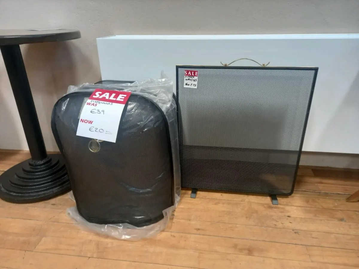 Fire Guards in various sizes. - Image 1