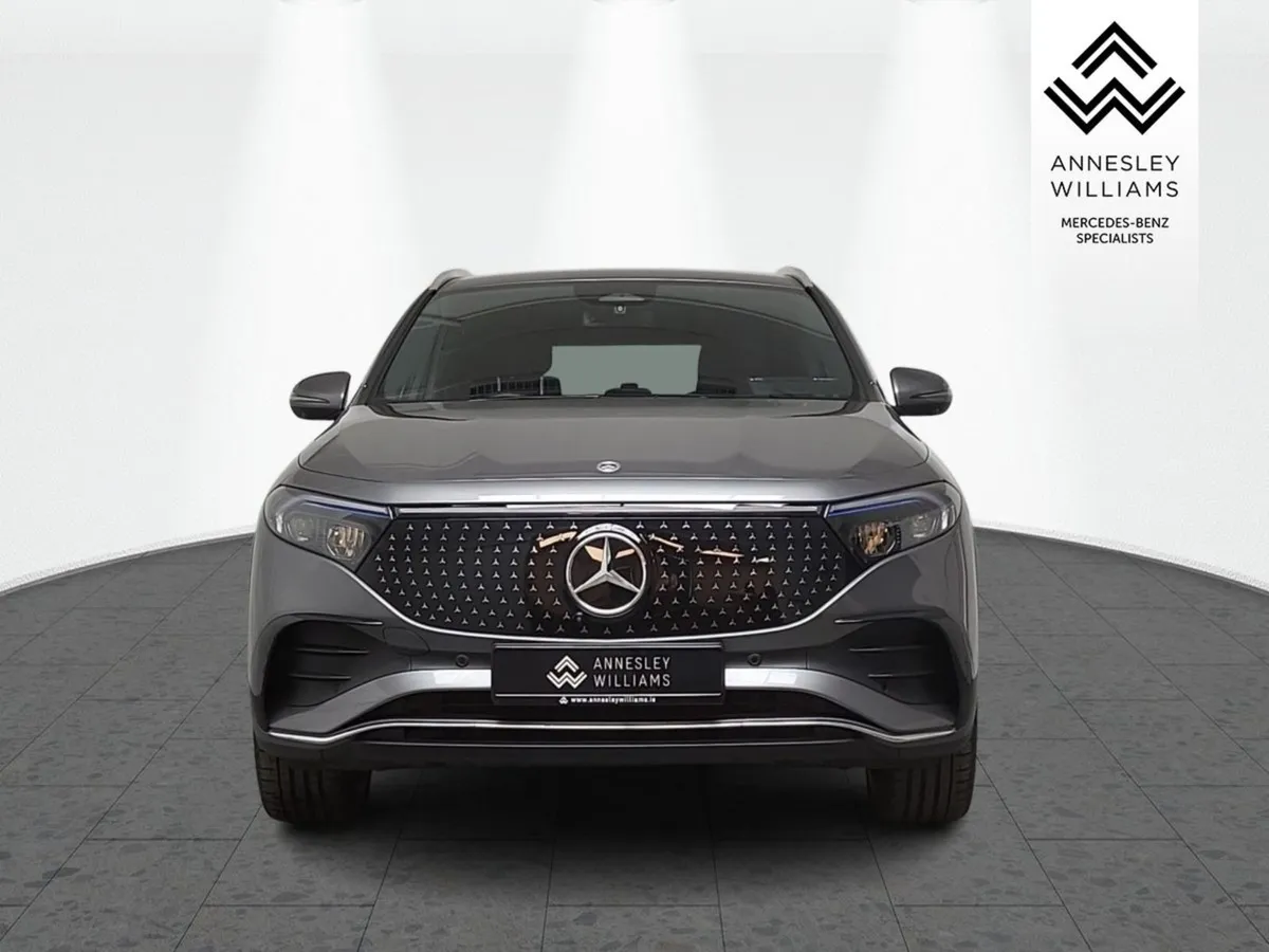 Mercedes-Benz EQA EQA 250  AMG Line Premium - Image 3