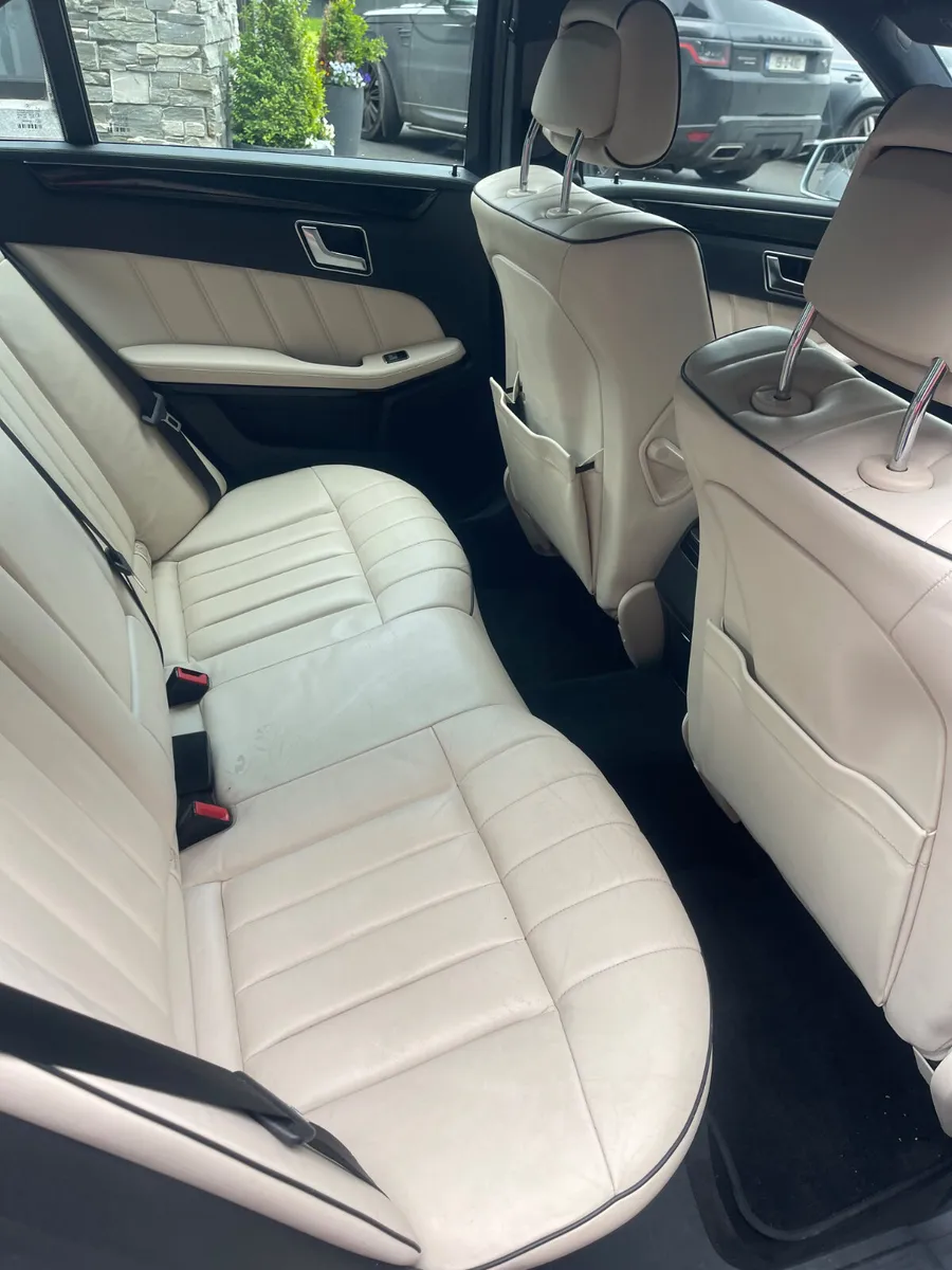 Mercedes-Benz E-Class 2014 “READ ADD” - Image 3