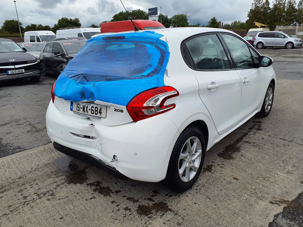 2015 Peugeot 208 - Image 3