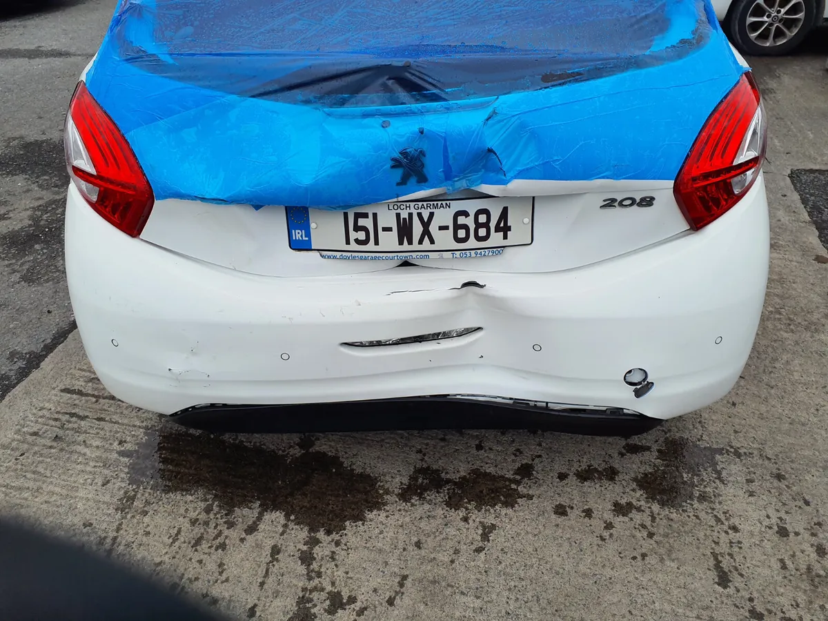 2015 Peugeot 208 - Image 4