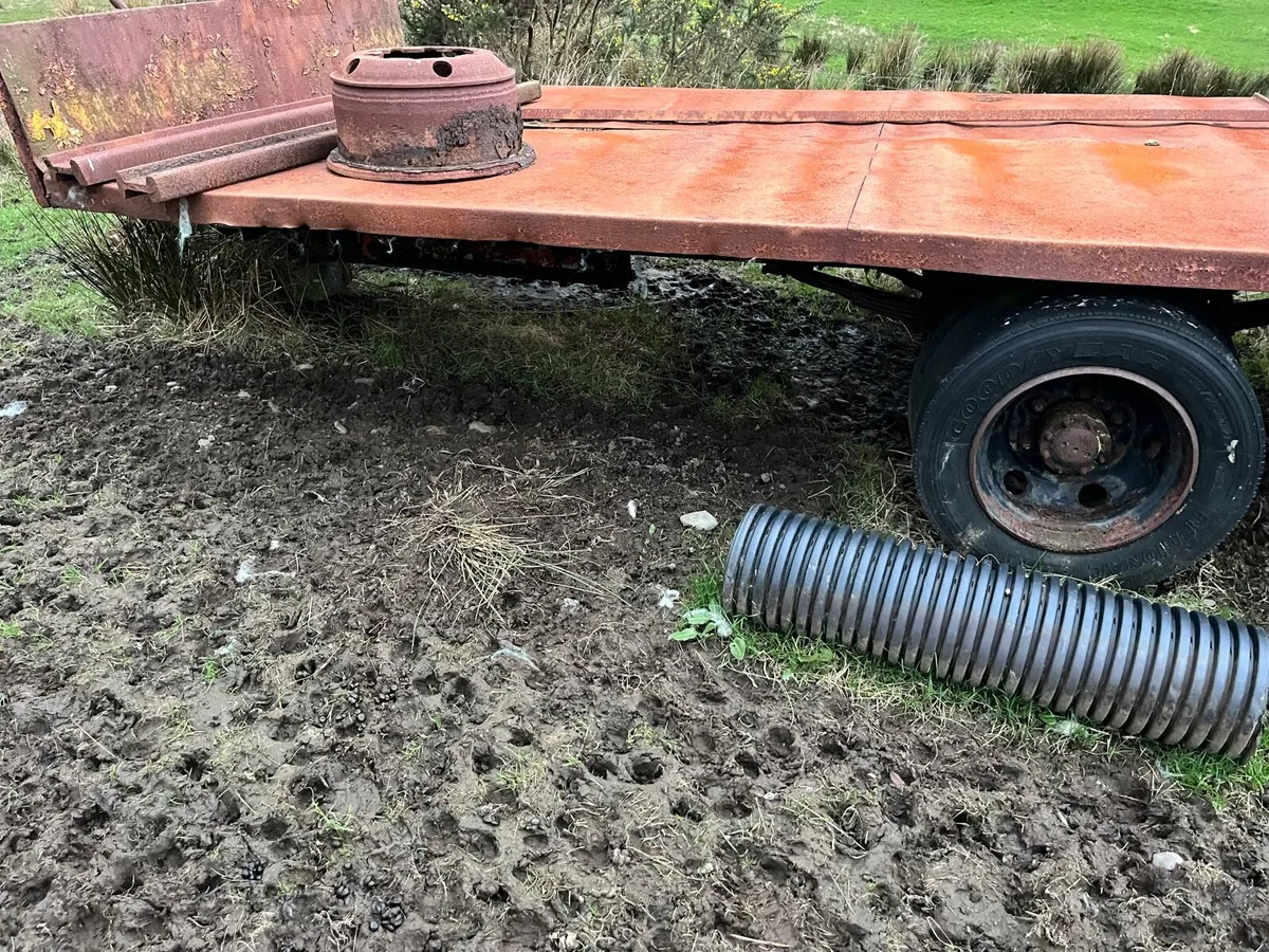 Low Loader Trailer - Image 2