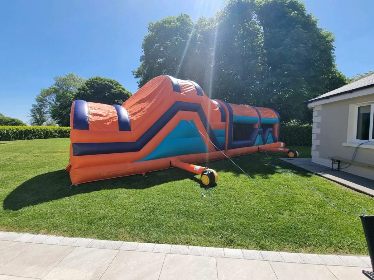 Bouncy castles (FREE FREE) - Image 1