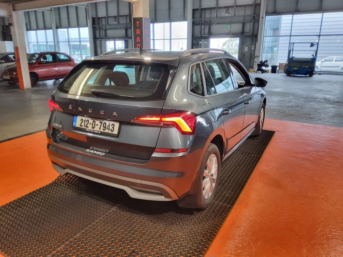 Skoda Kamiq AMB 1.0tsi 110HP - Image 2