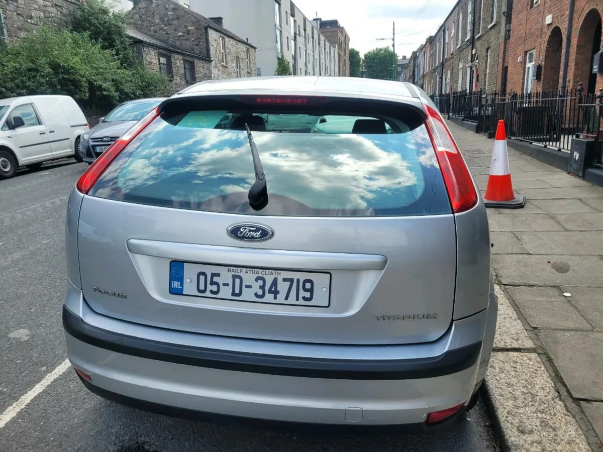 2005 ford focus nct and tax - Image 3