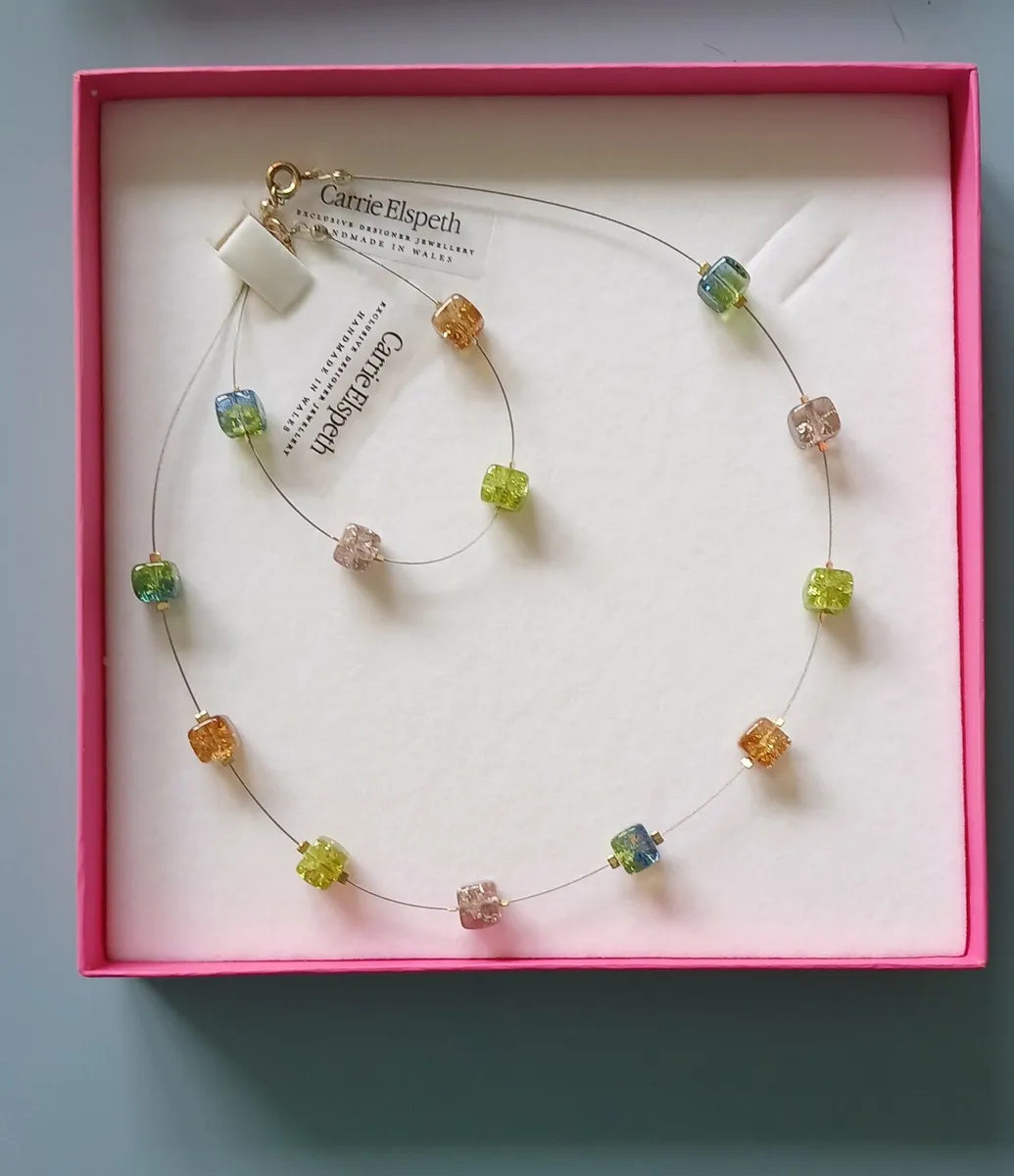 Beaded Necklace and Bracelet Set - Image 1