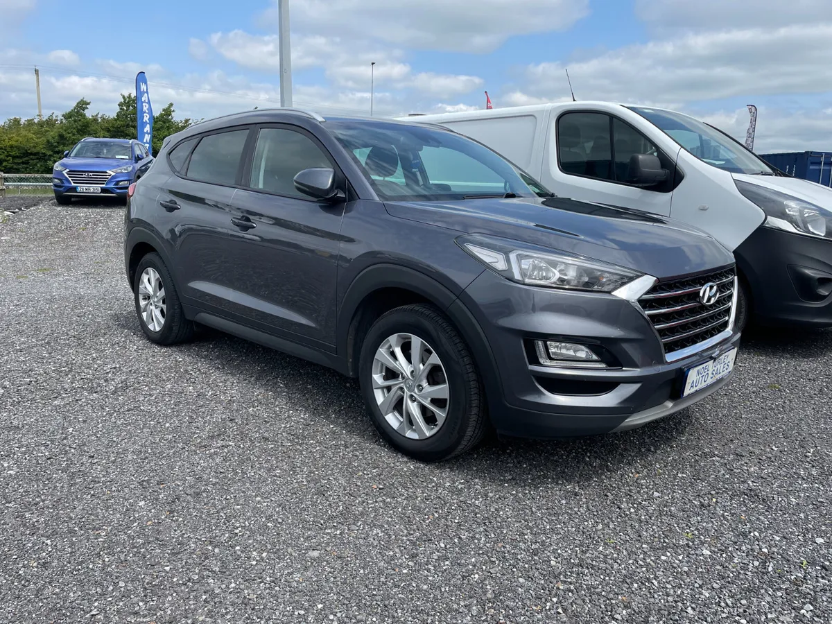 Hyundai Tucson 2019    SE-NAV , CRDI  MODEL - Image 3