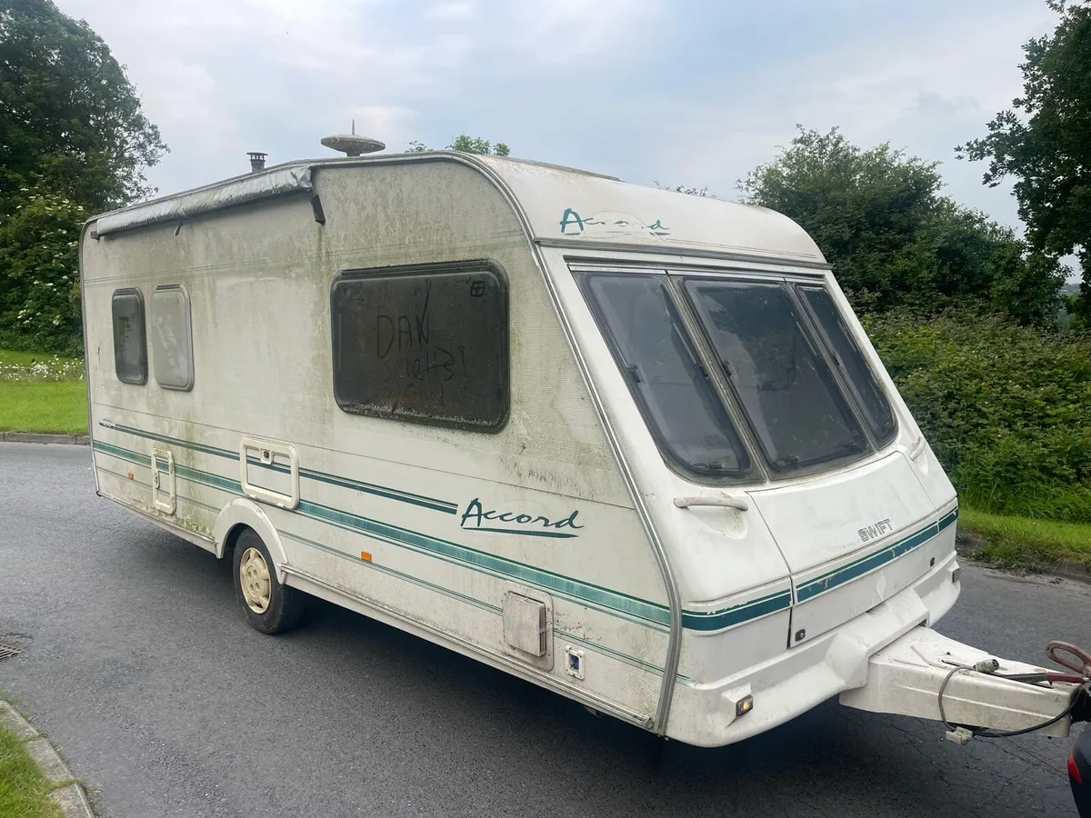 Caravan - Image 1