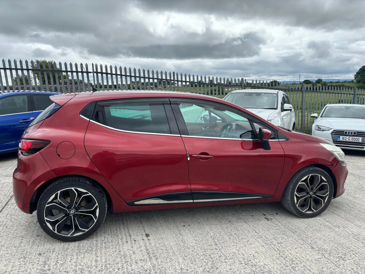 Renault Clio TCE Automatic 2017 - Image 4