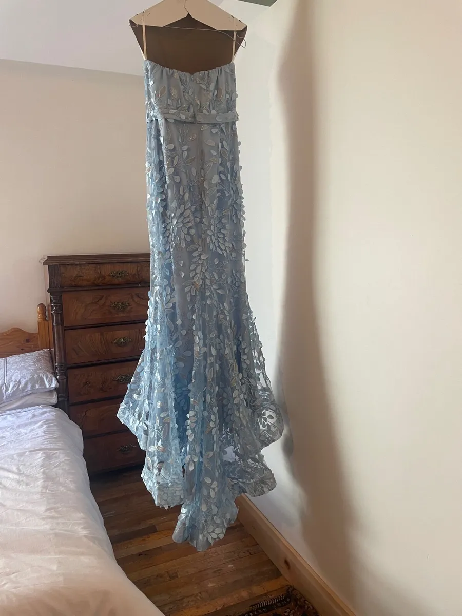 Debs dress - Image 2