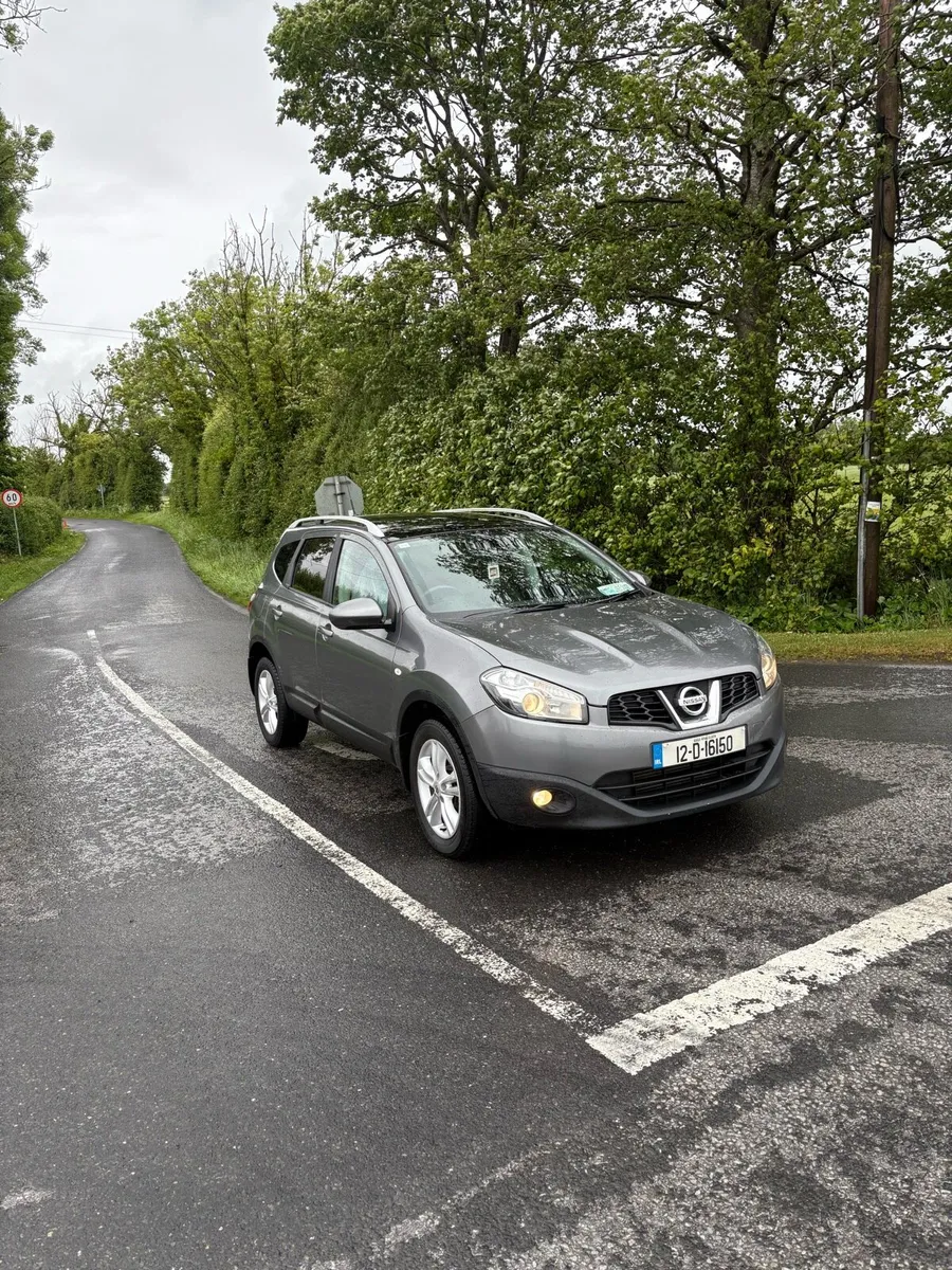 Nissan Qashqai 7 seater - Image 1