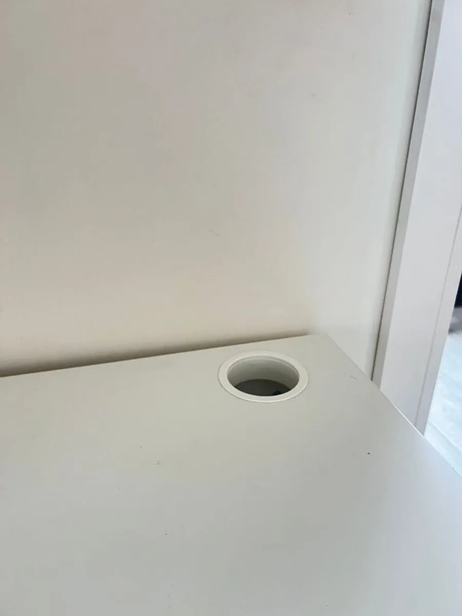 desk - Image 3