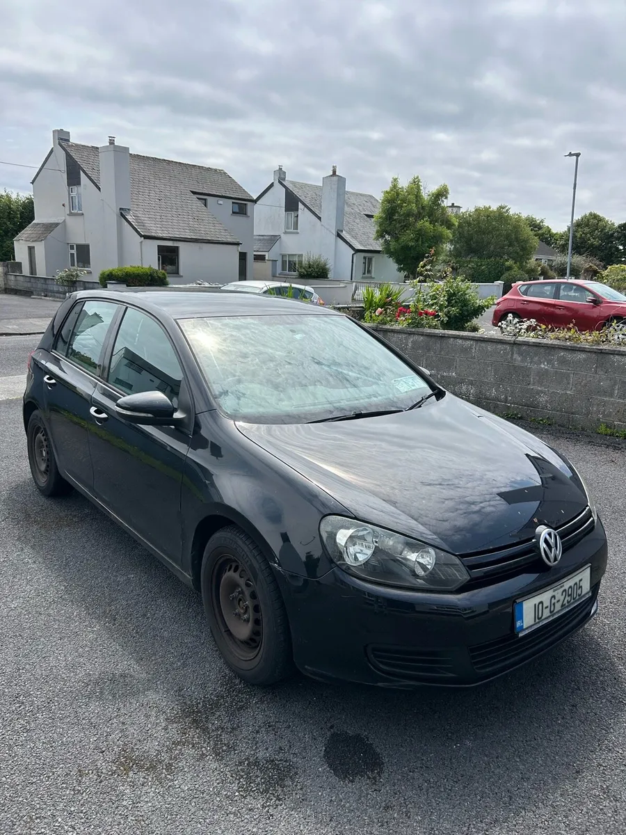 2010 Volkswagen Golf 1.6L Diesel - Image 1
