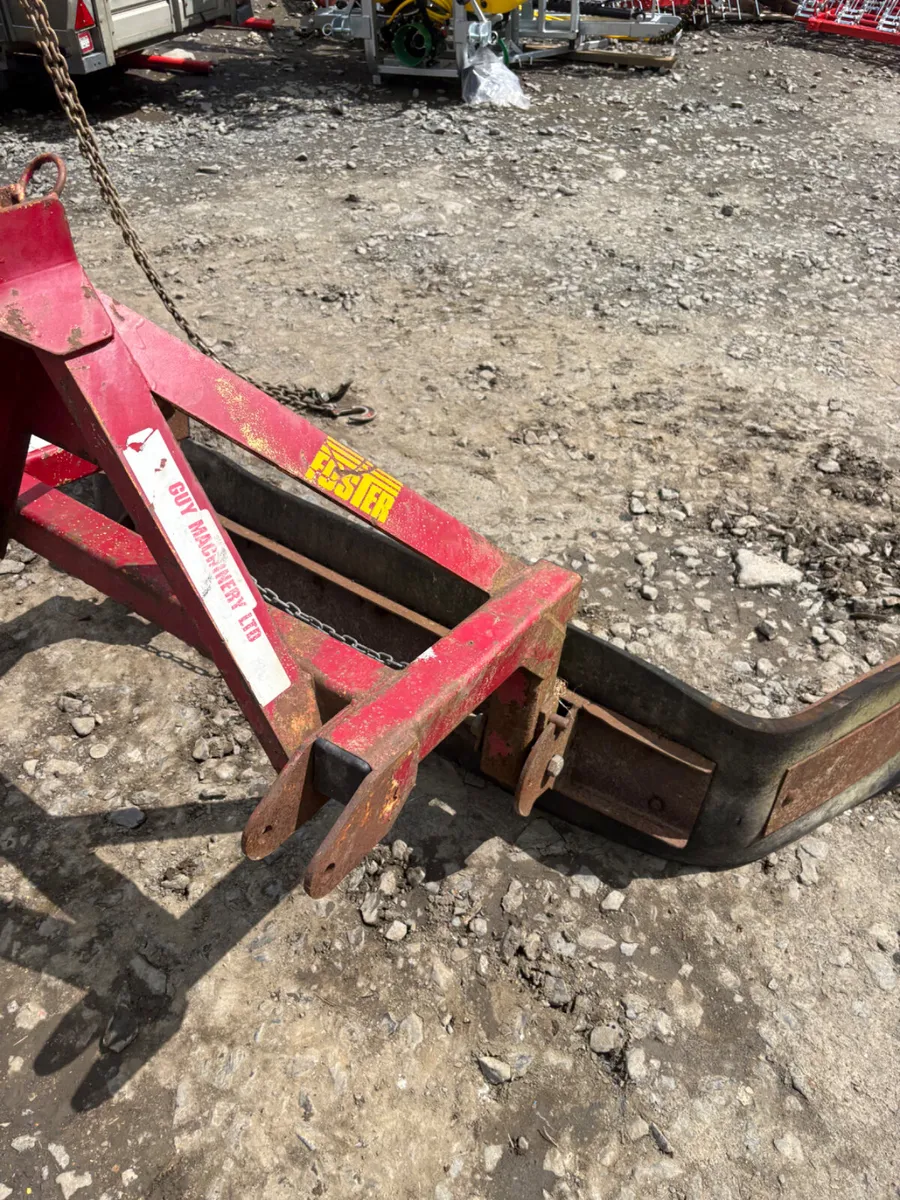 Foster yard scraper - Image 1