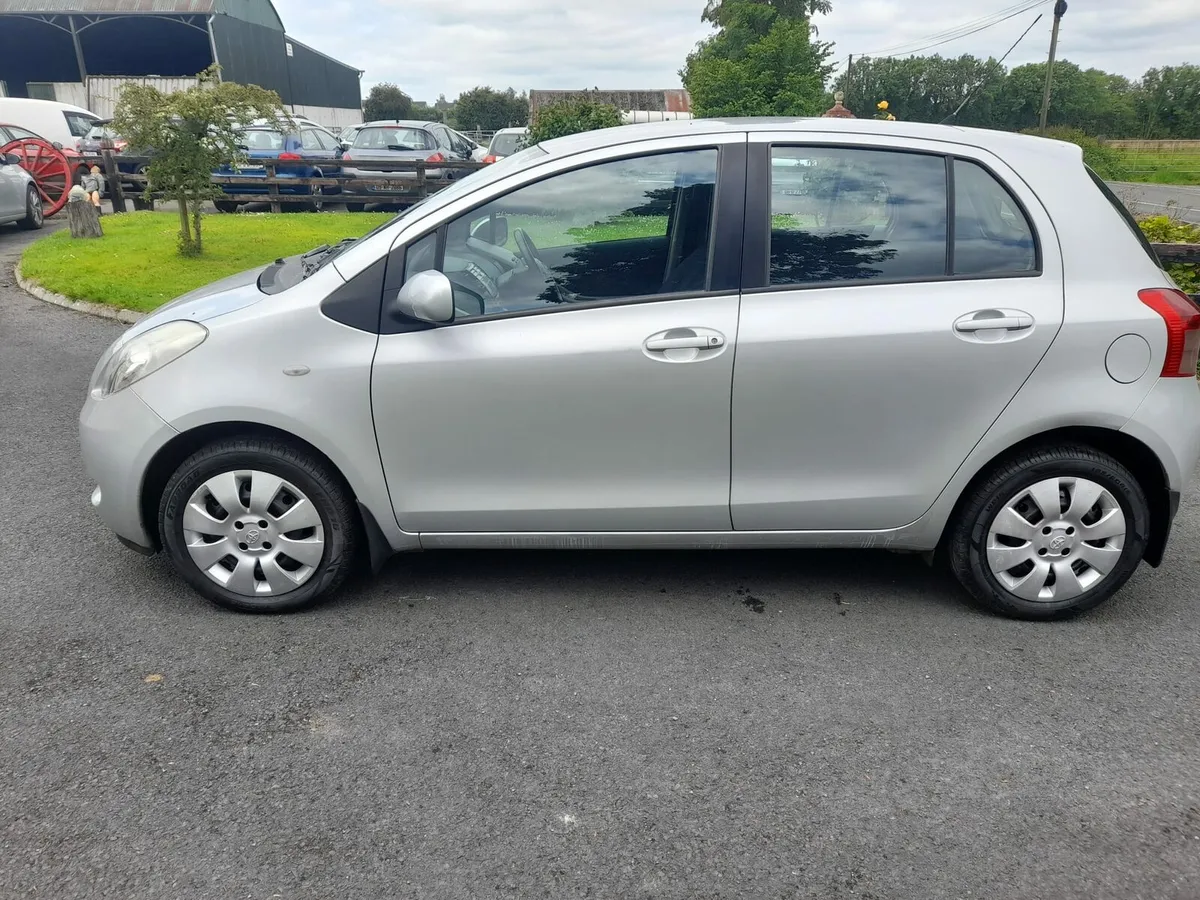 2007 Toyota Yaris MINT - Image 3
