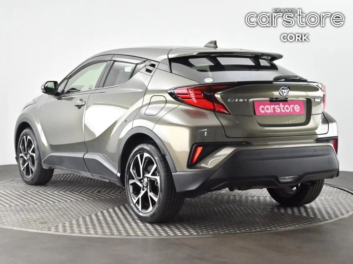 Toyota C-HR 1.8 Hybrid Auto - Image 4