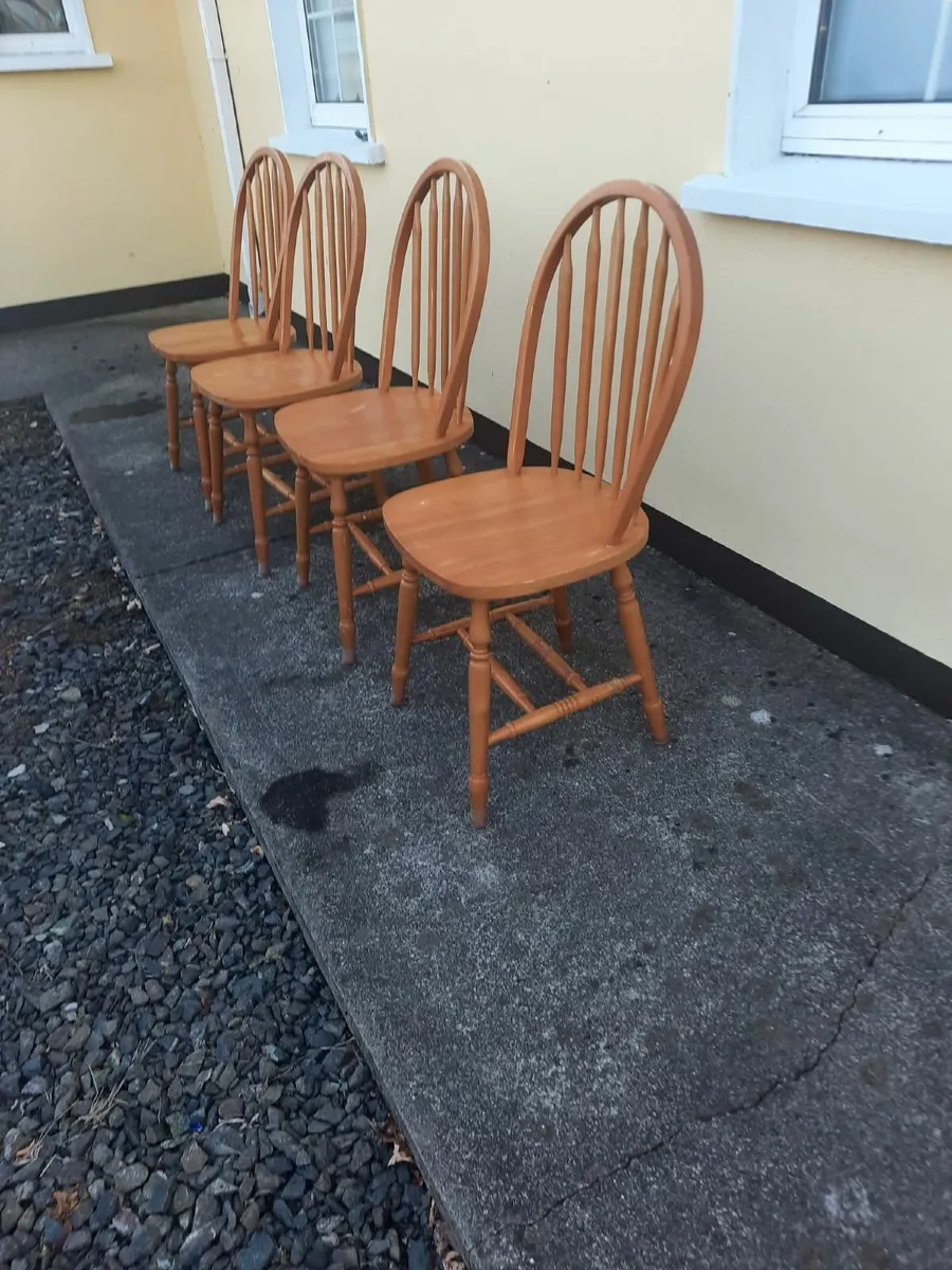 Kitchen chairs - Image 3