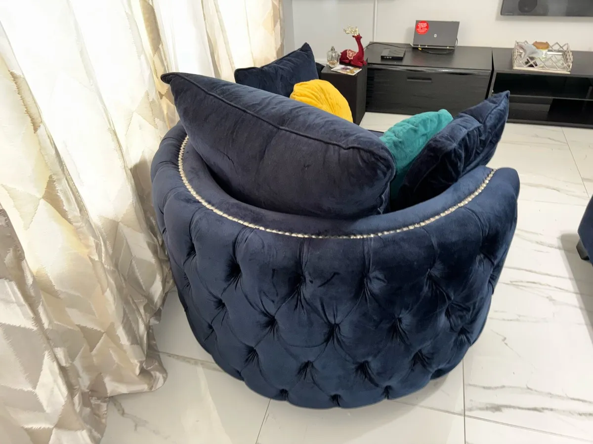 Sofa sets - Image 1
