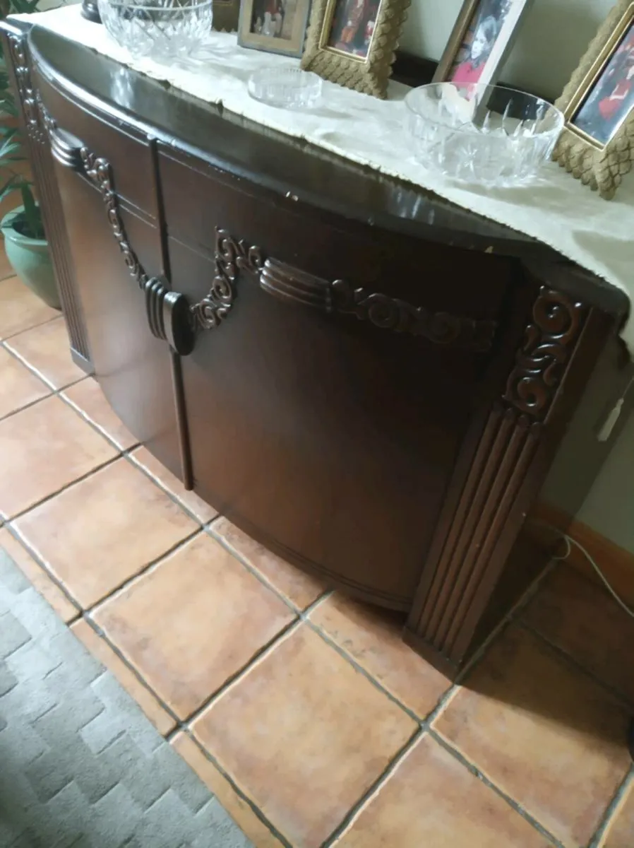 Antique sideboard - Image 2