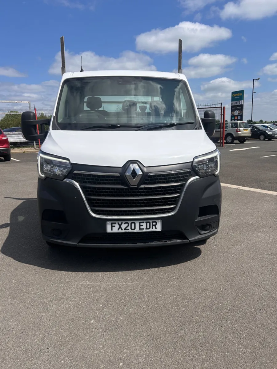Renault Master 2020 - Image 2