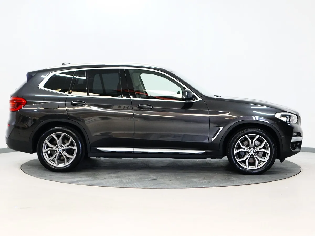 *117* 2020 BMW X3 XDRIVE 30E XLINE - Image 3