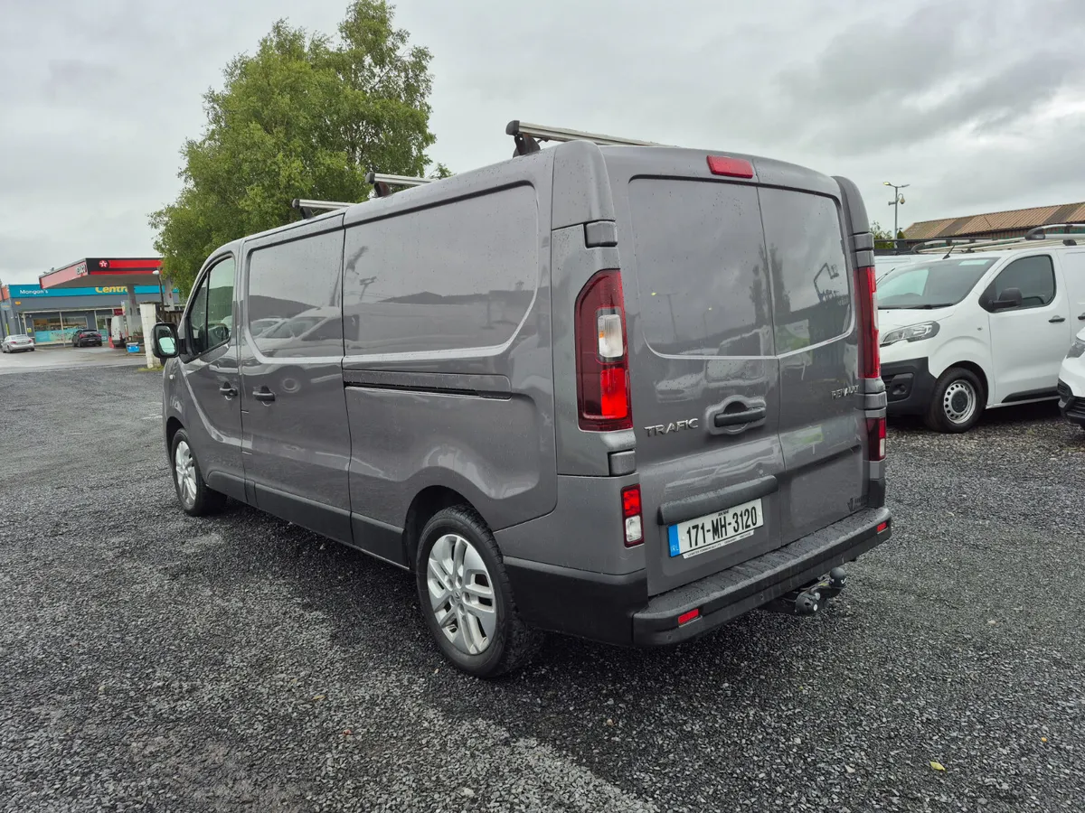RENAULT TRAFIC SPORT  NO VAT - Image 3