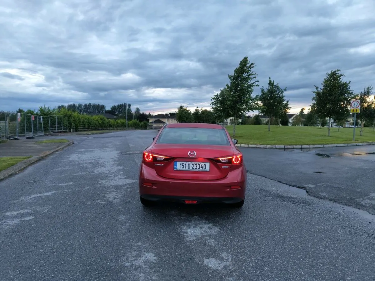 2015 Mazda3 - Image 4