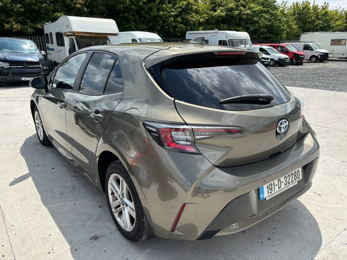 Toyota Corolla 2019 - Image 4