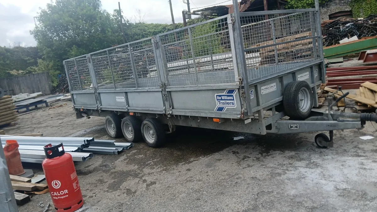 Ifor Williams  18x6.6ft tri axle - Image 4