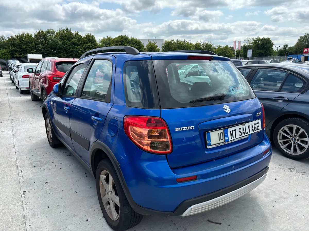 10 Suzuki SX4 1.5 Petrol 120km Drives - Image 4