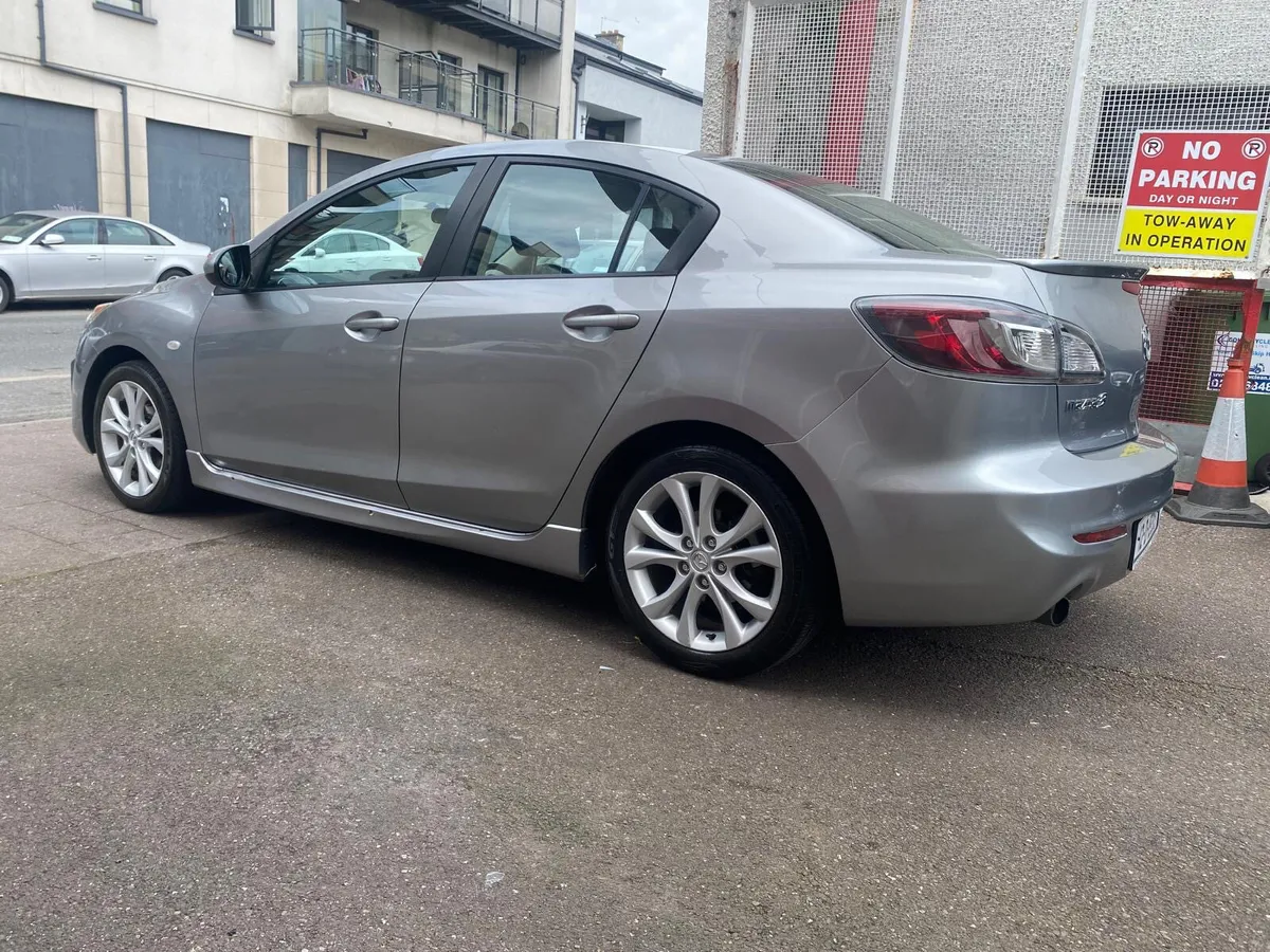 Mazda Mazda3 2012 - Image 3
