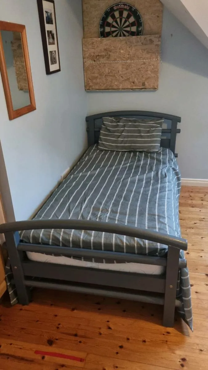 Single Bed - Image 2
