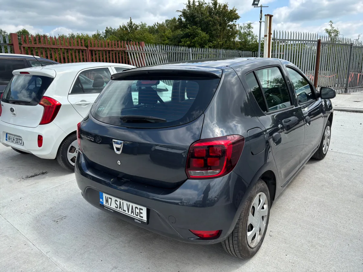 19 Sandero 1.0 Petrol NCT 3/27 90km Starting - Image 3
