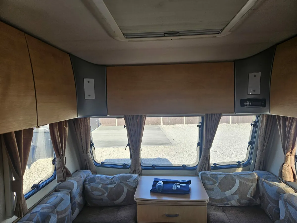 Bailey ranger gt60 fixed bed - Image 4