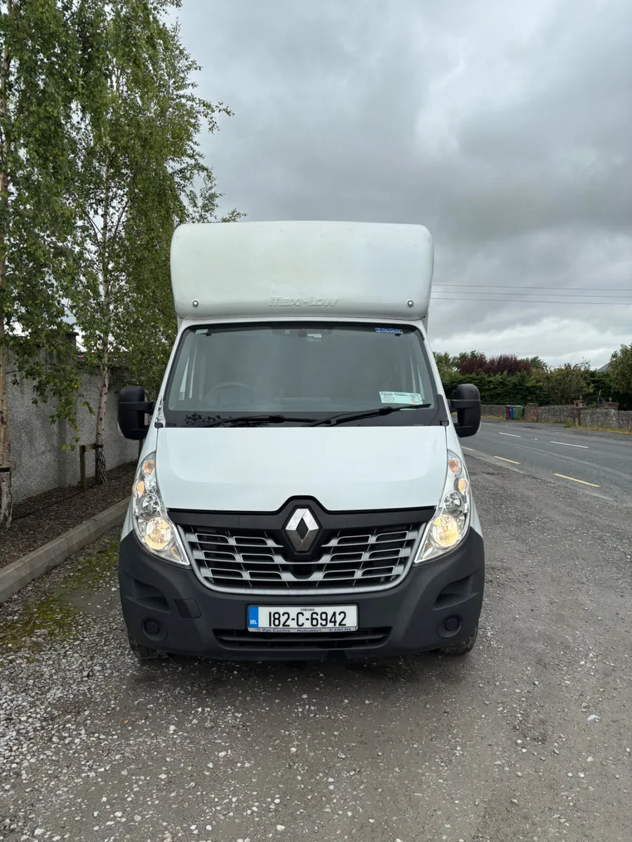 2018 Renault Master - Image 2