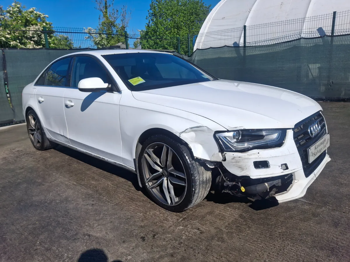 2012 Audi A4  TDI.    S -LINE - Image 3