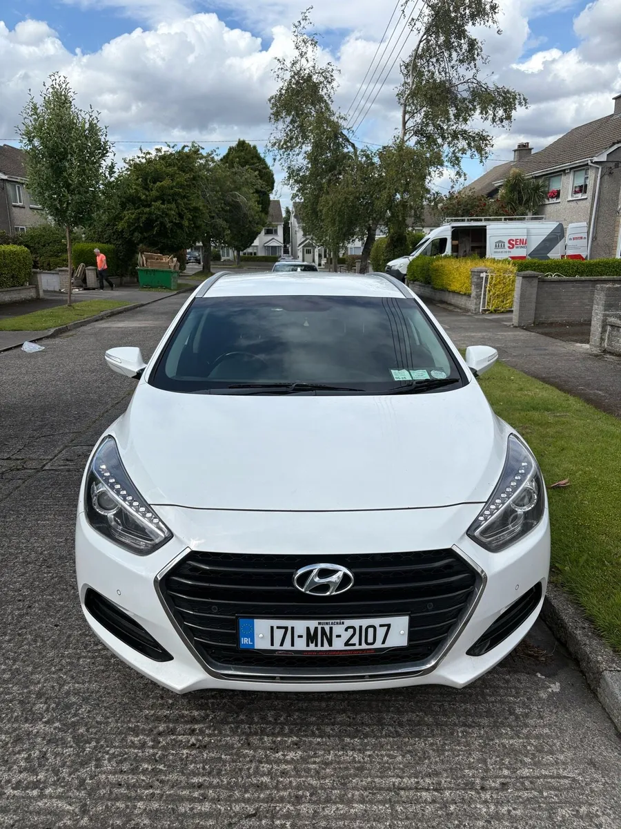 2017 Hyundai i40 - Image 1