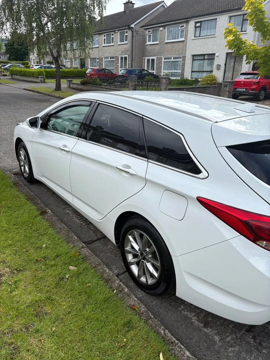 2017 Hyundai i40 - Image 3