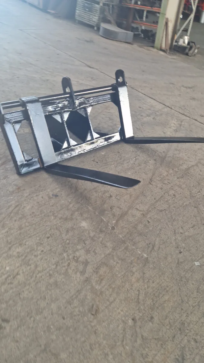 13t forks and frame to suit 13t machine - Image 1