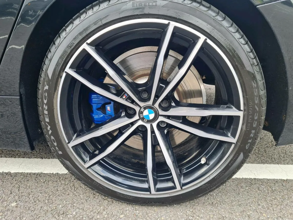 BMW 320d M Sport PRO - Image 4