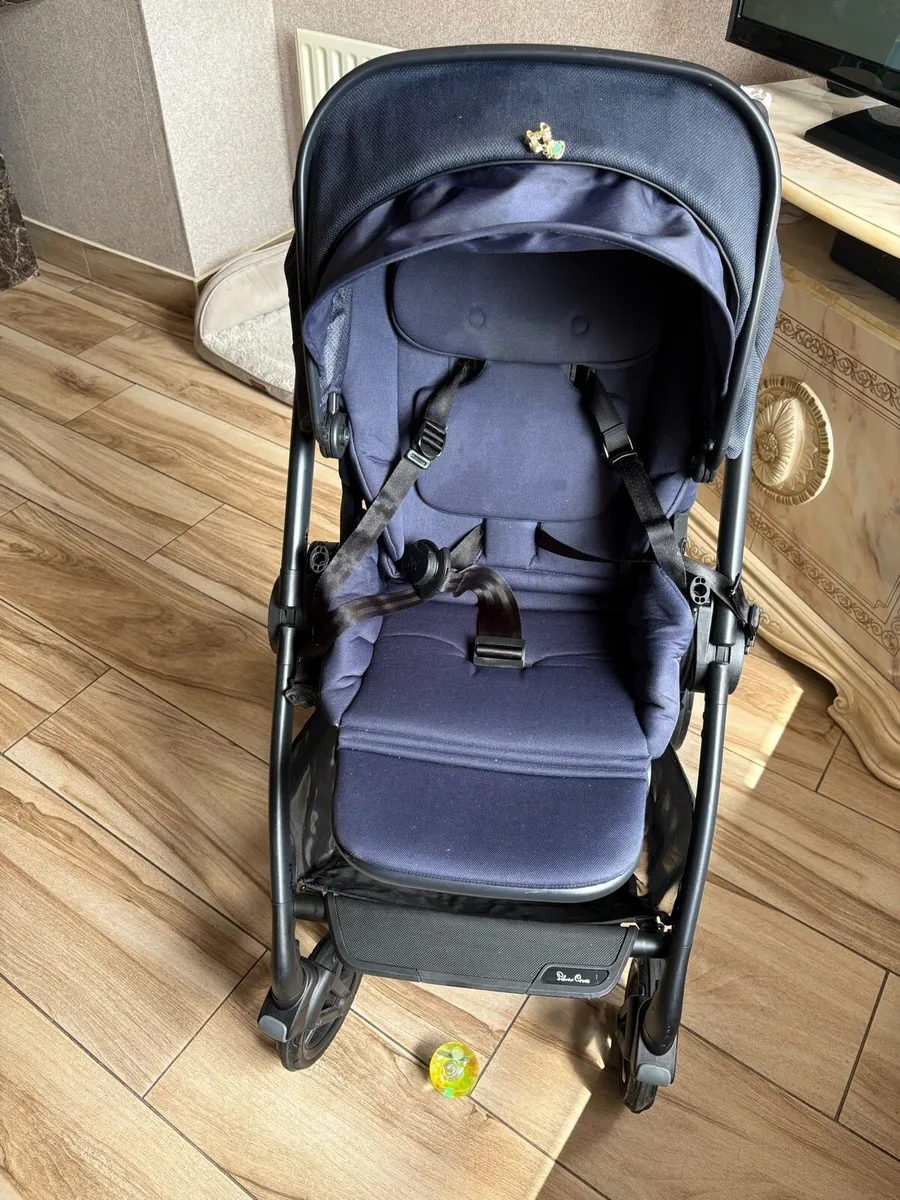 Slivercross reef pram - Image 4