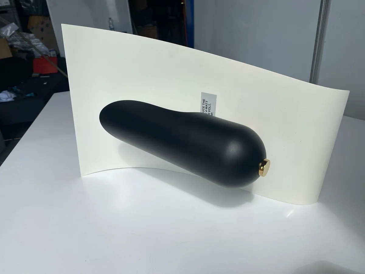 Single Wall Light - Metallic Frame - Image 4