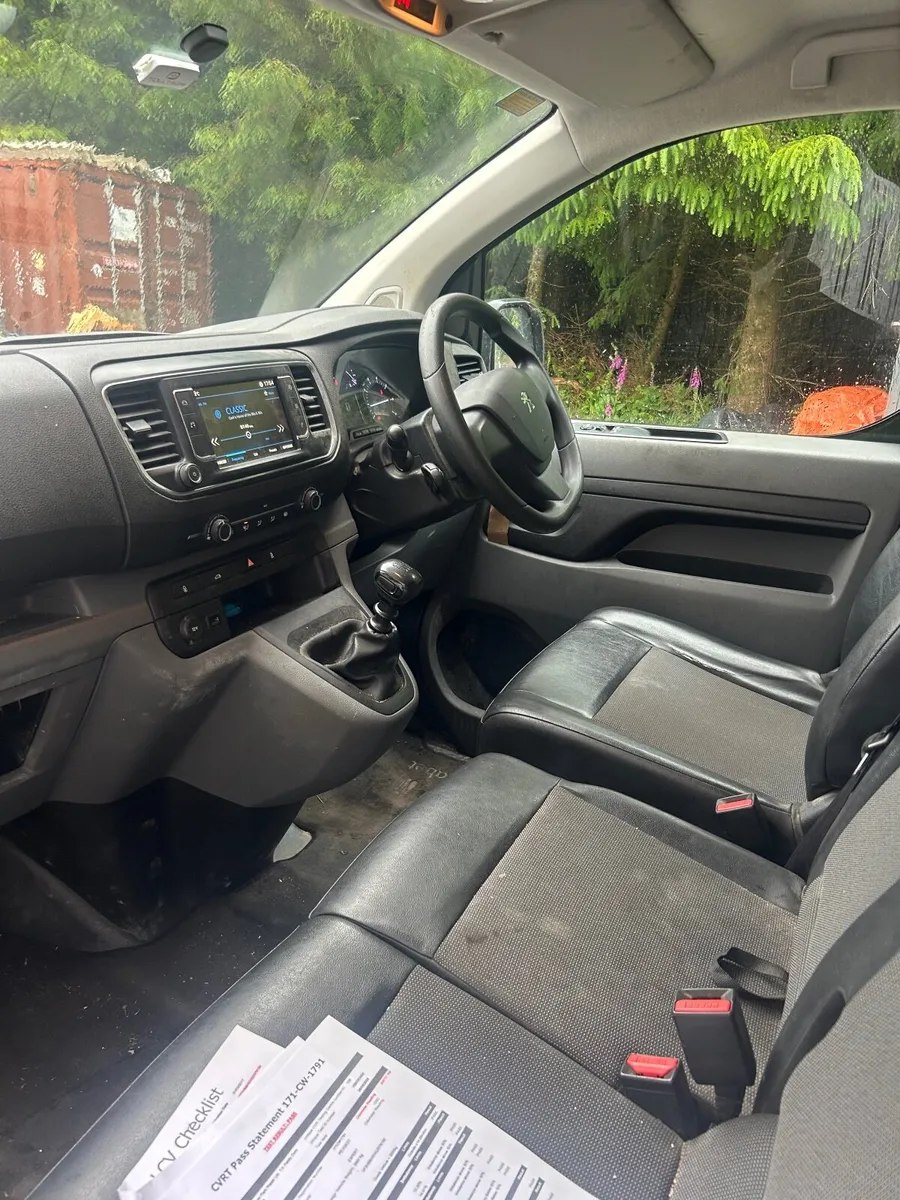 Peugeot Expert 2017 - Image 2
