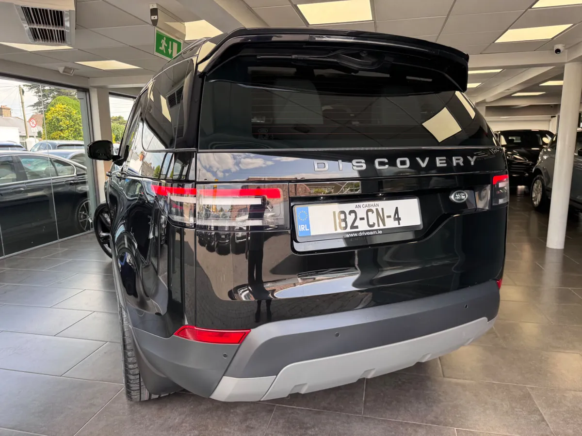 Land Rover Discovery 2018***7 Seats*** - Image 4
