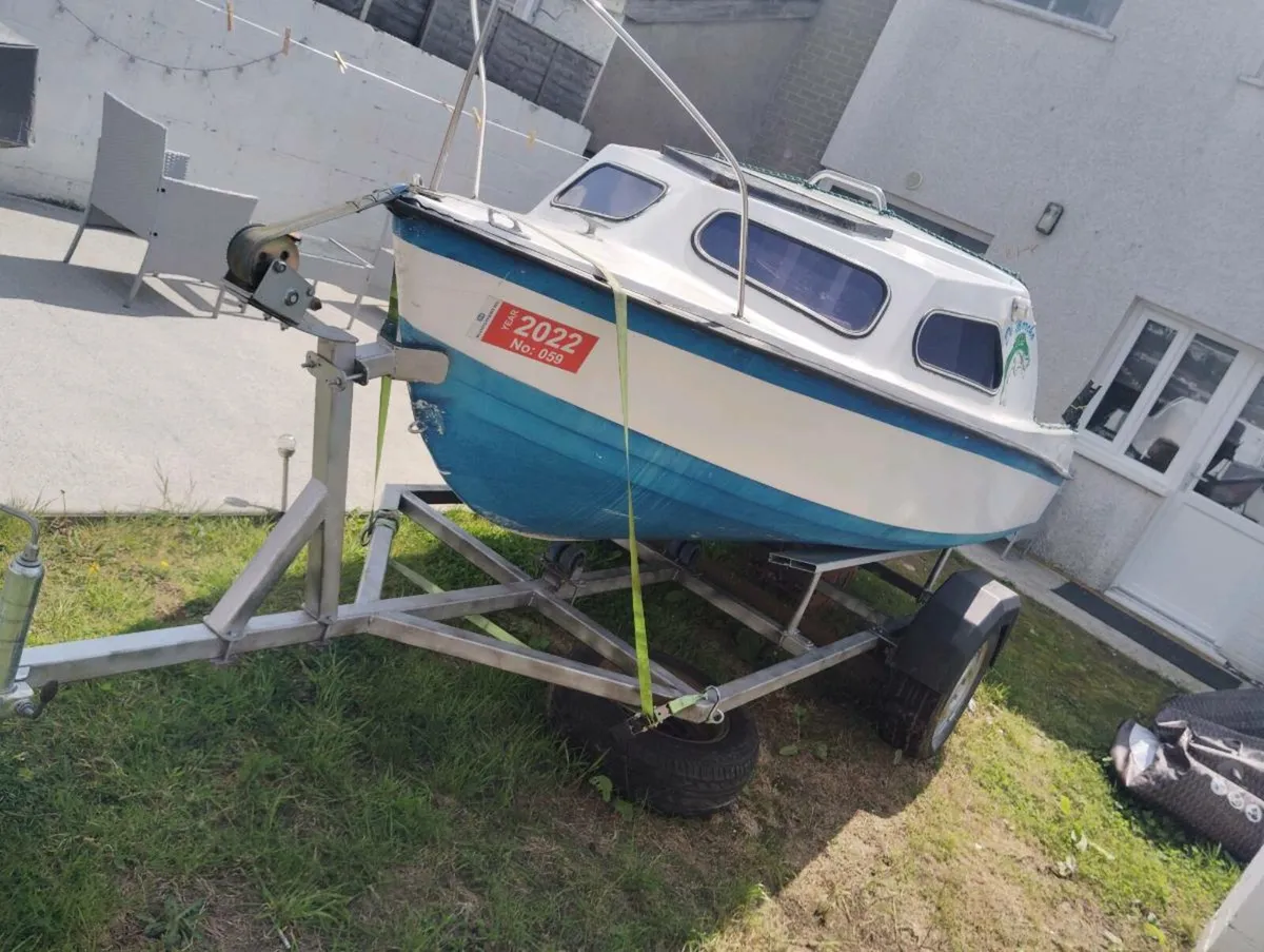 Boat - Image 1