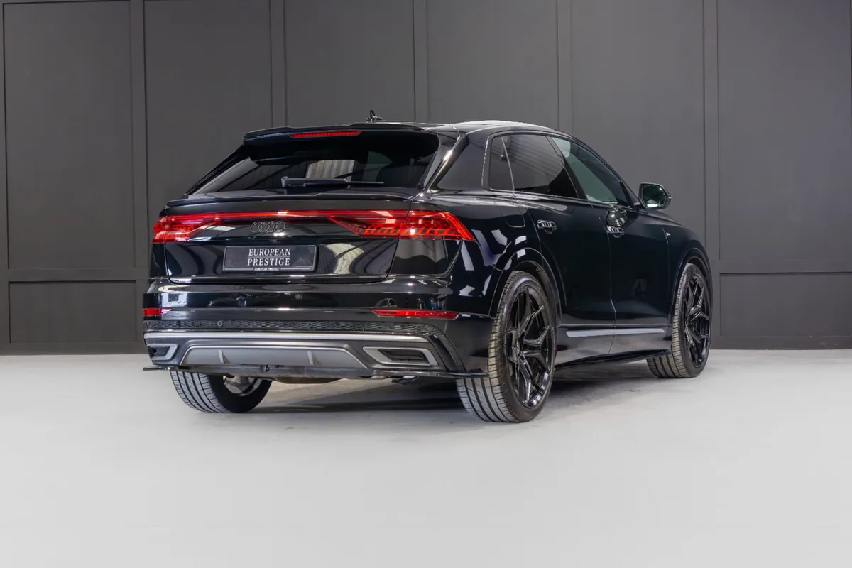 2019 Audi Q8 50TDI S-Line 2 Seat Commercial - Image 3