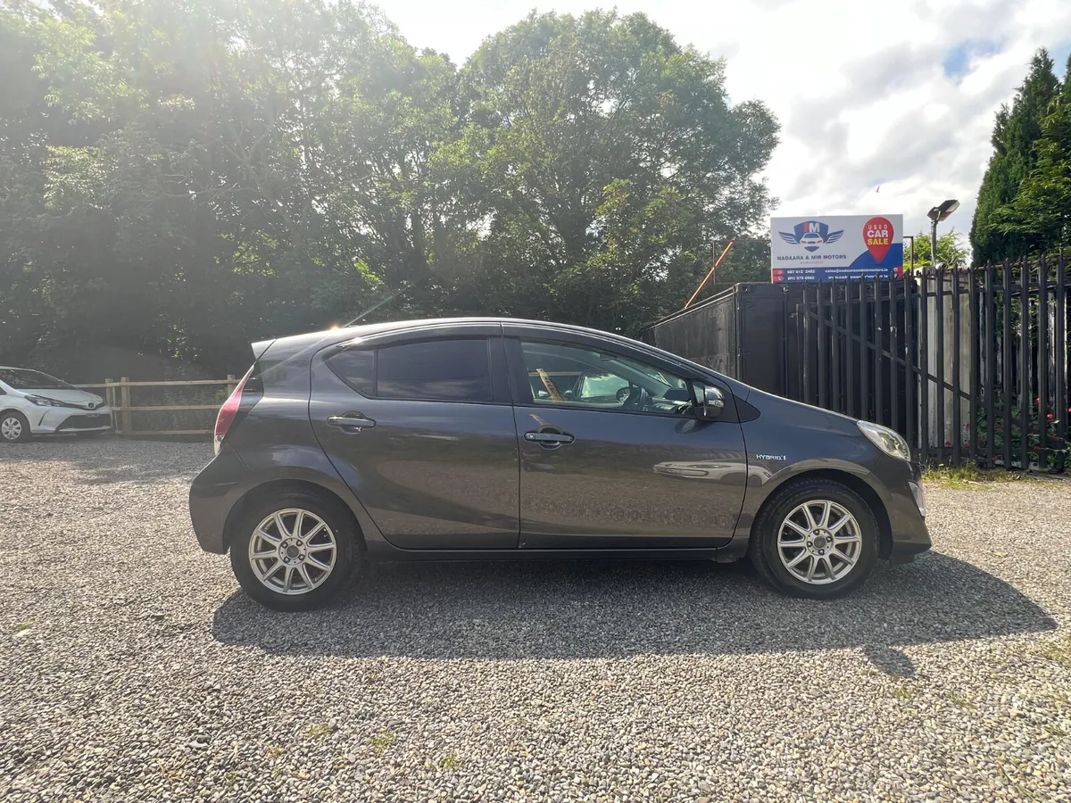 2016 Toyota Aqua Hybrid (BLACK SOFT LEATHER) - Image 4